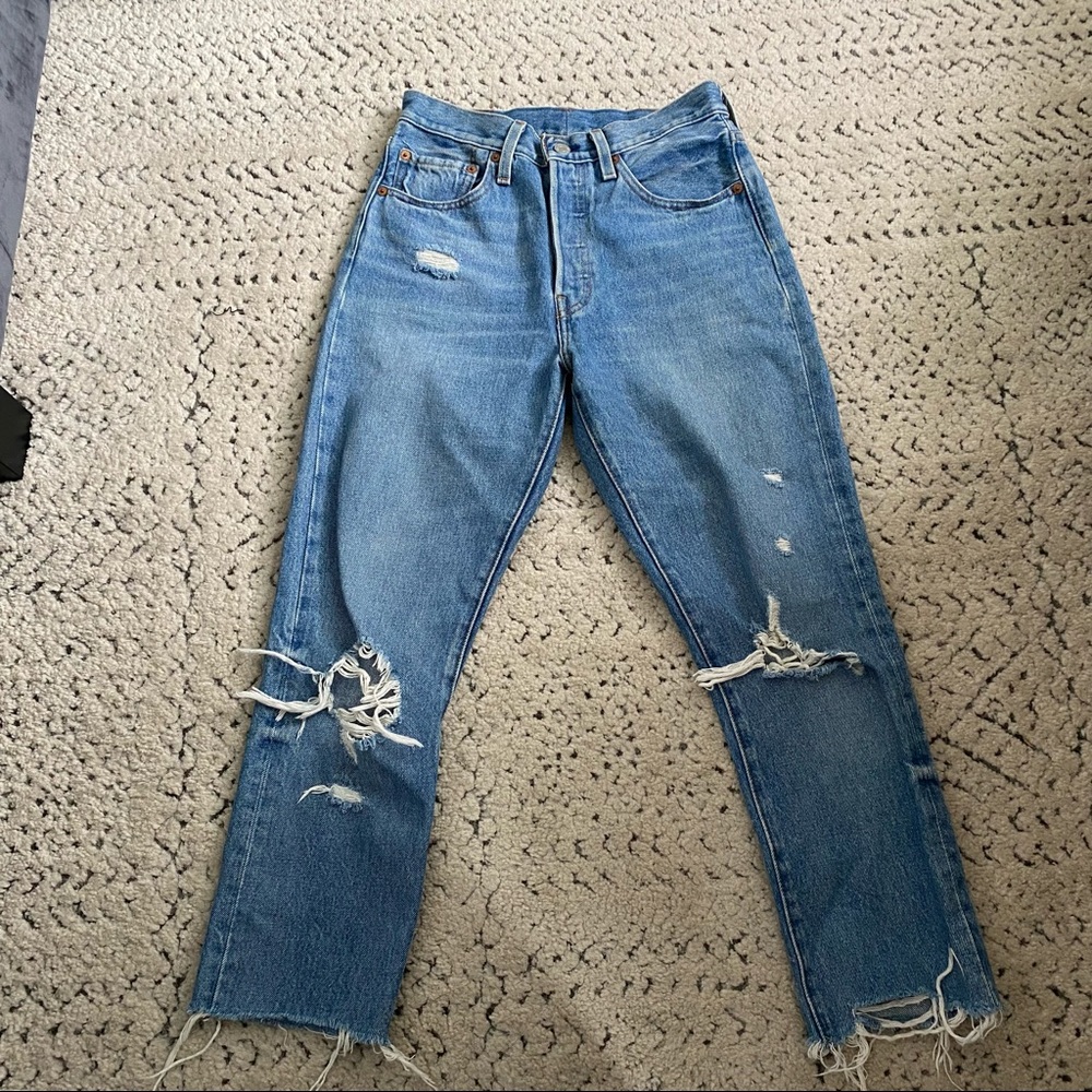 501’s Levi’s high waisted button fly ankle jeans